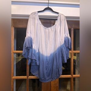 EUC Elan One Size Blue and White‎ Women's Top Bohemian Oversized